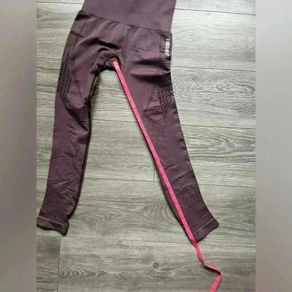 Gymshark Purple Energy Workout Active Yoga Leggings Cut Out High Waist Womens XS - Picture 8 of 10